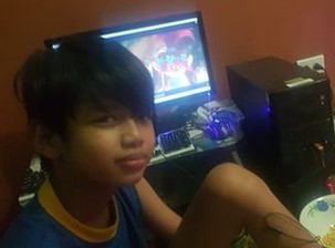 Student utilizing PC at home