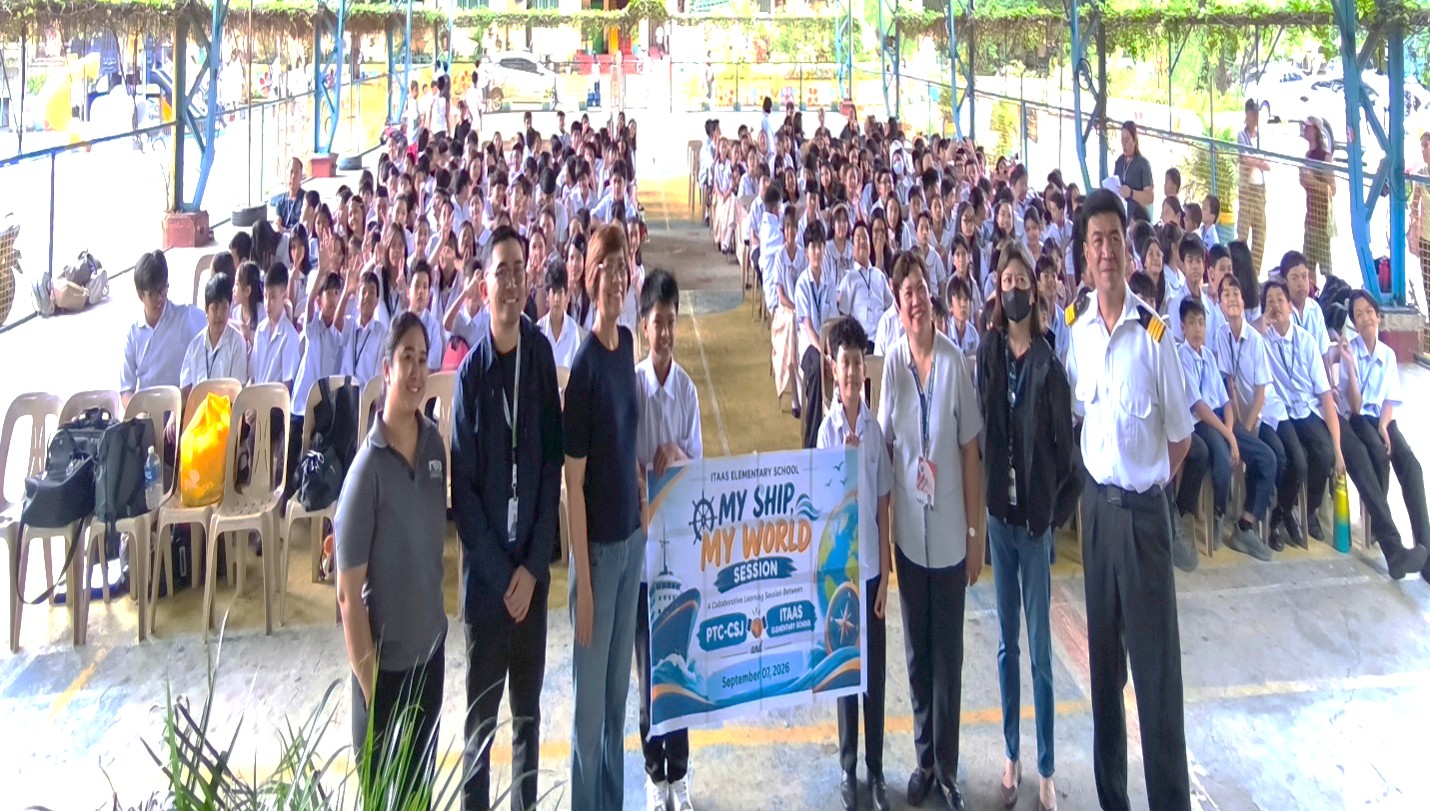 Students engaged in the MSMW presentation